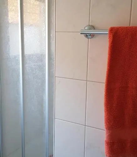 Lägenhet Monteurswohnung Tim